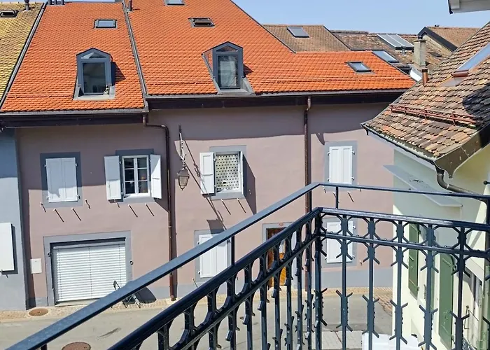 Zogbi Hospitality 4 *